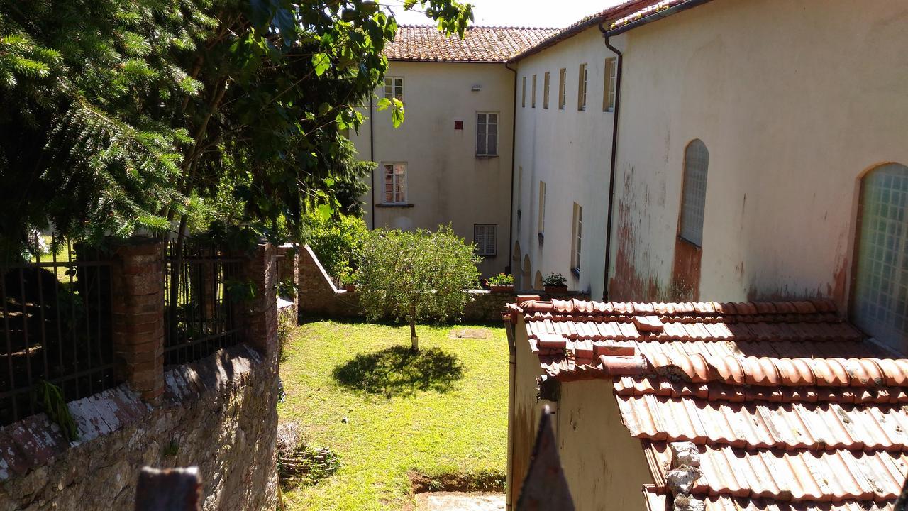 Hotel Casa Diocesana Di Лукка Экстерьер фото
