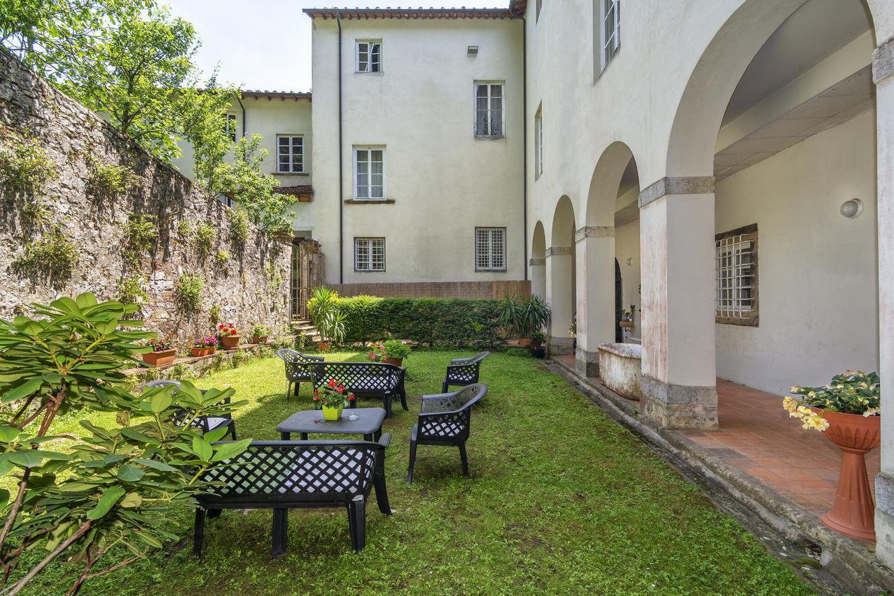 Hotel Casa Diocesana Di Лукка Экстерьер фото