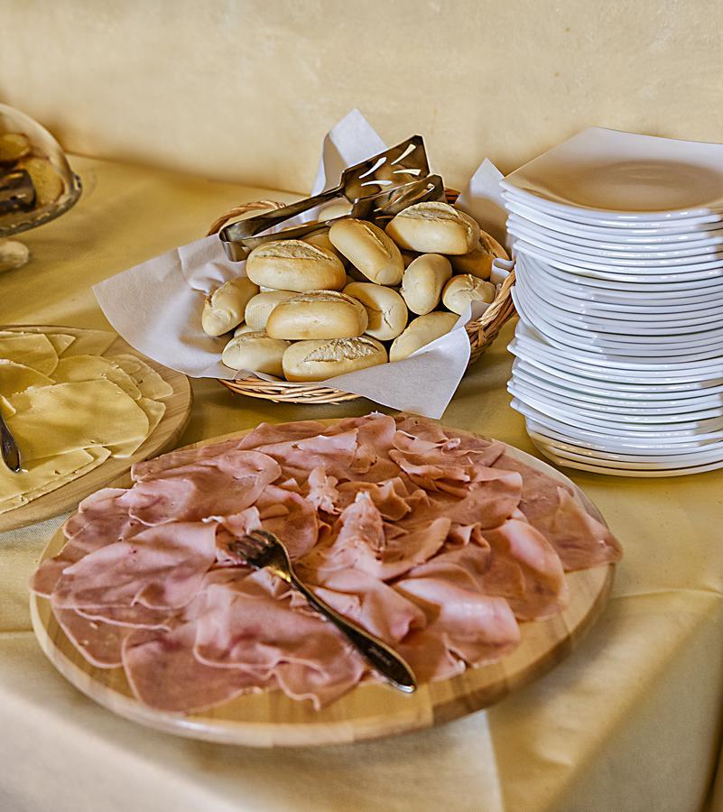 Hotel Casa Diocesana Di Лукка Экстерьер фото