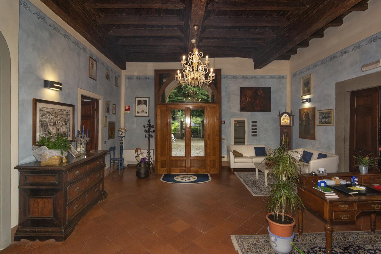 Hotel Casa Diocesana Di Лукка Экстерьер фото