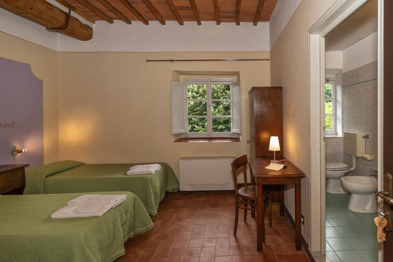 Hotel Casa Diocesana Di Лукка Экстерьер фото
