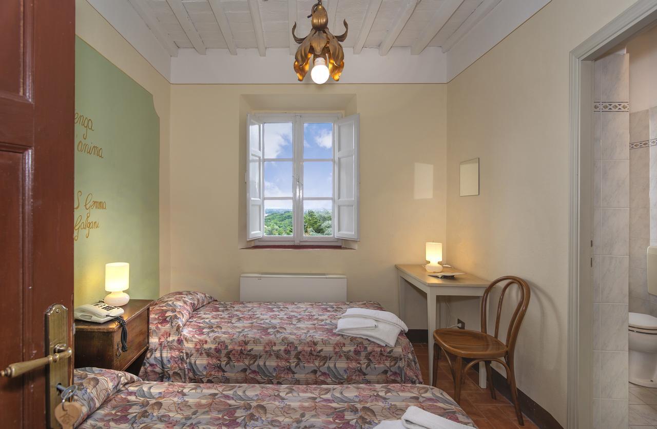 Hotel Casa Diocesana Di Лукка Экстерьер фото